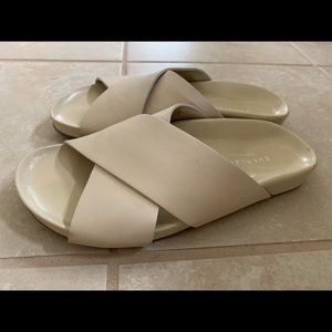 Everlane The Foam Crossover Sandal
